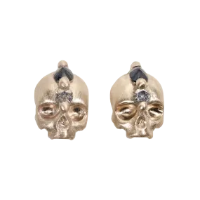 Black Island Of Idols Skull Stud Earrings in White- 11648