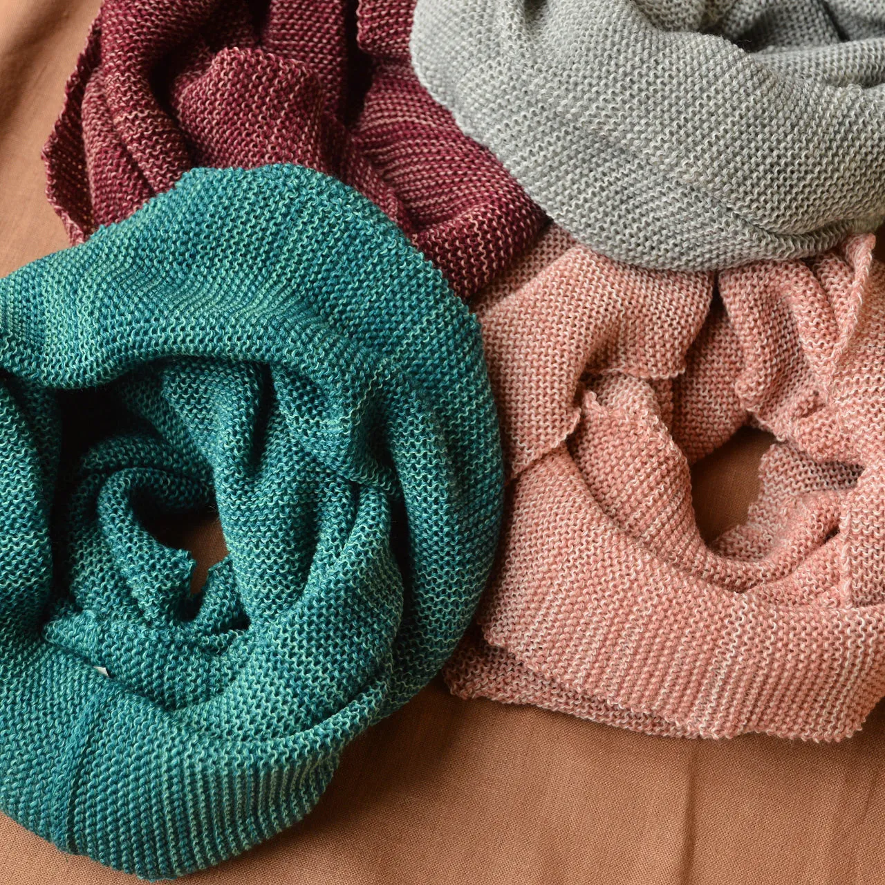 Loop Scarf in Organic Merino (big kids-adult)