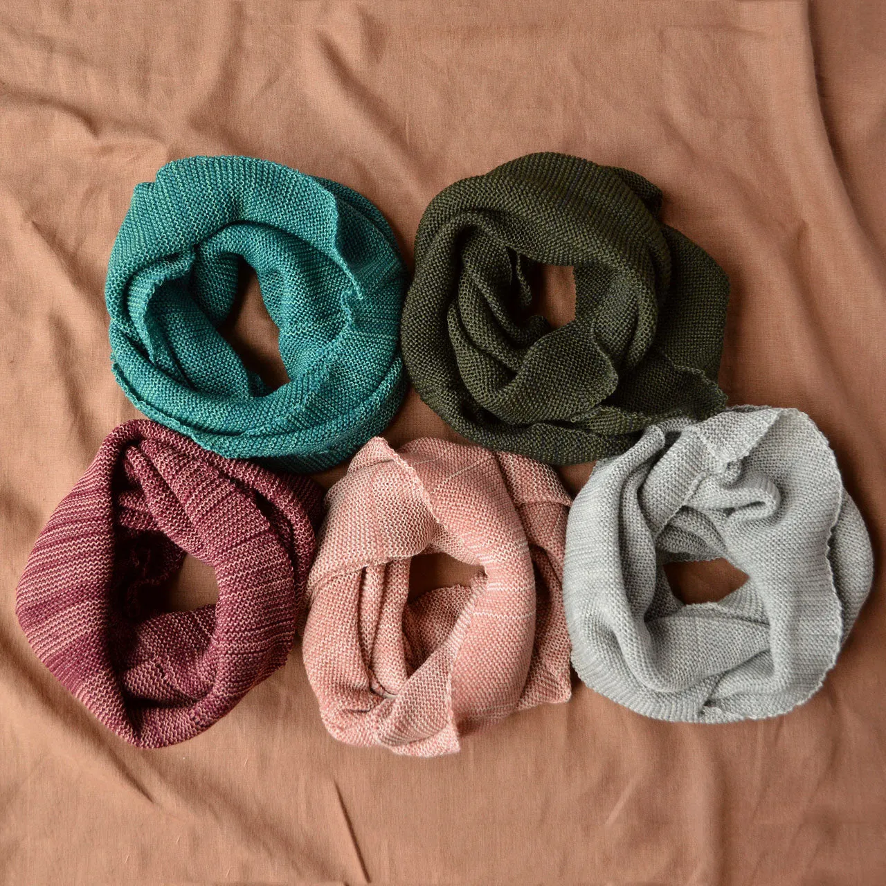 Loop Scarf in Organic Merino (big kids-adult)